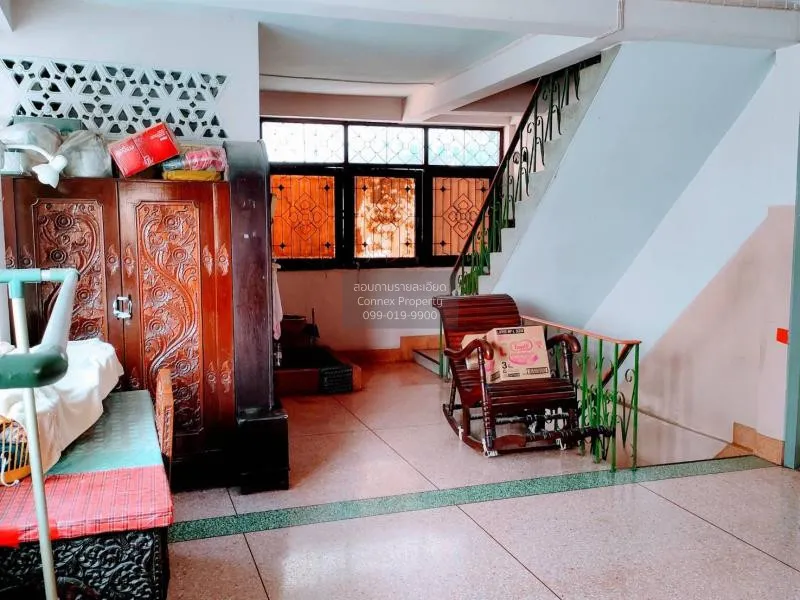 For Rent 5 - storey commercial building, area 13 square wah, Dusi