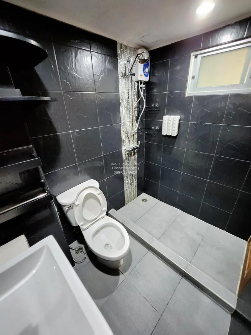 FOR RENT condo , Lumpini Ville Cultural Center , MRT-Huai Khwang 