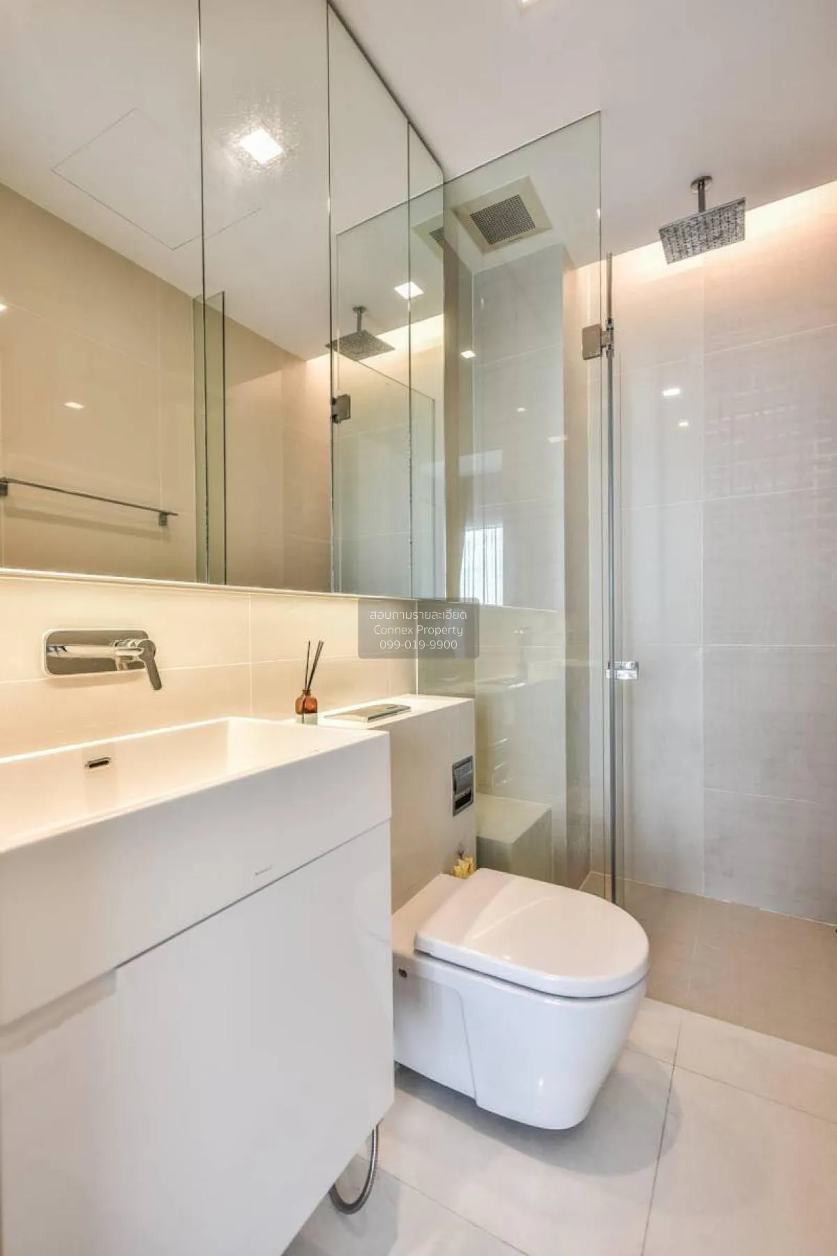 FOR SALE condo , The Saint Residences , BTS-Phahon Yothin 59 , Ch