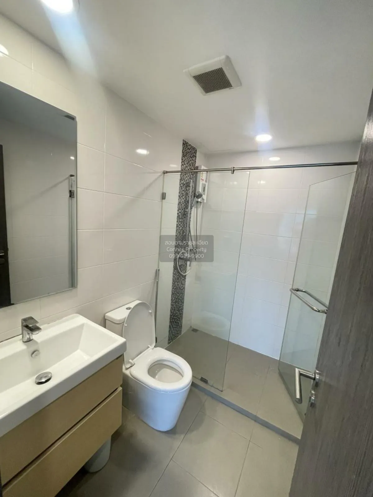 เช่าคอนโด  เมโทร ลักซ์ โรสโกลด์ พหล - สุทธิสาร BTS-สะพานควาย สามเ