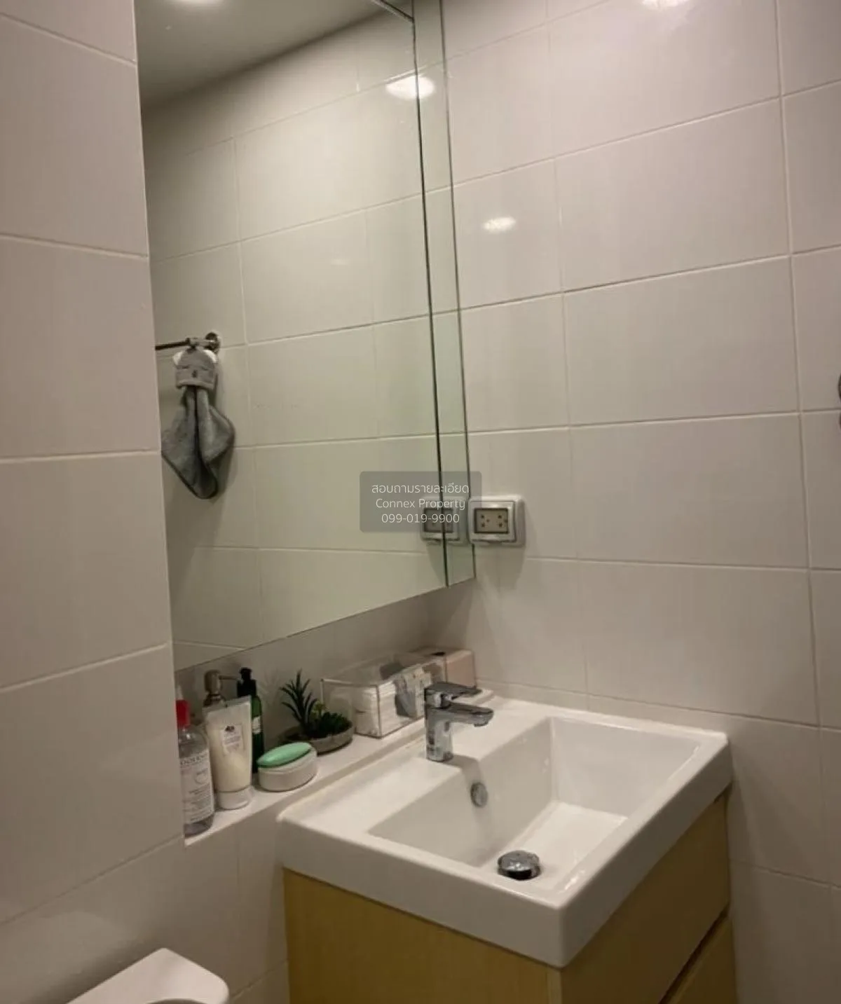 เช่าคอนโด  เมโทร ลักซ์ โรสโกลด์ พหล - สุทธิสาร BTS-สะพานควาย สามเ