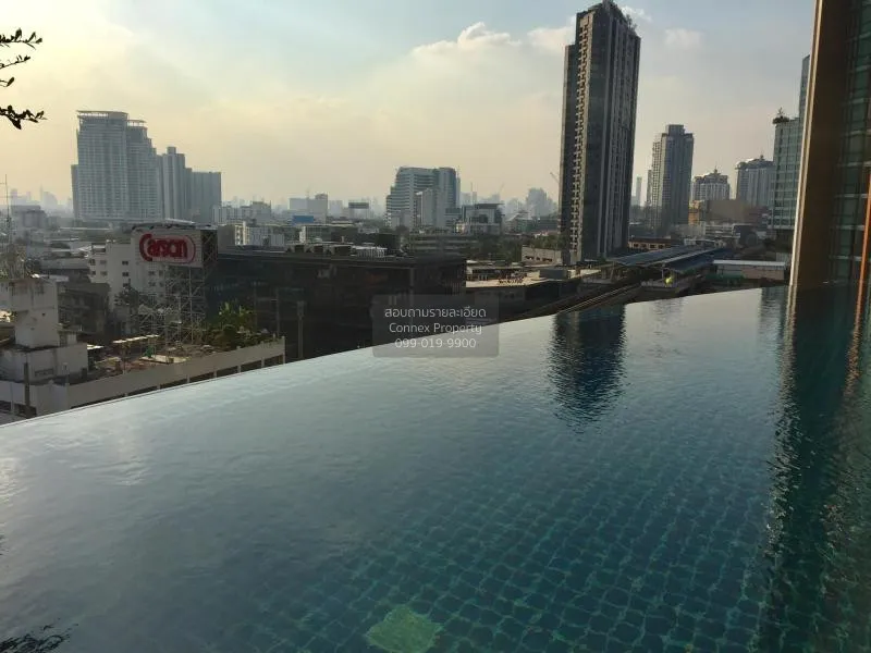 FOR RENT condo , Sky Walk Residences , high floor , BTS-Phra Khan