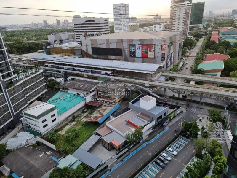 FOR SALE condo , Life Ladprao , high floor , BTS-Ha Yaek Lat Phra