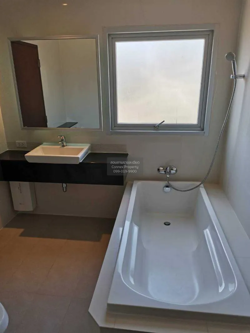 FOR RENT apartment , P.W.T. Mansion , MRT-Queen Sirikit National 