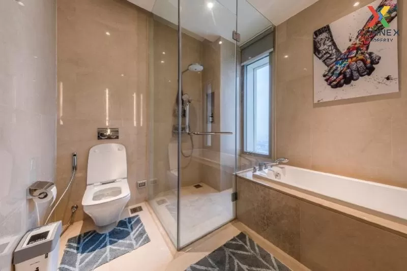 FOR SALE condo , Magnolias Waterfront Residences , high floor , r