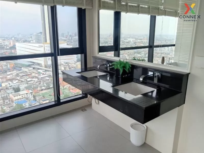 FOR SALE condo , Urbano Absolute Sathorn - Taksin , high floor , 