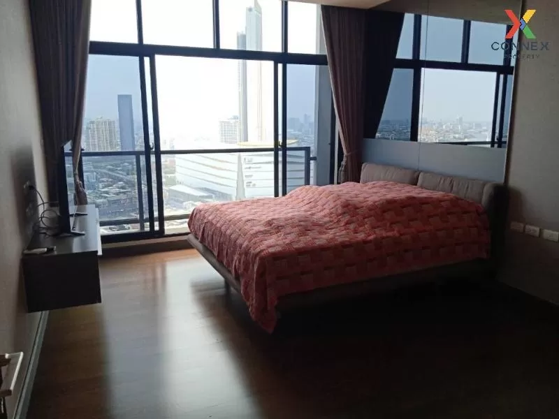 FOR SALE condo , Urbano Absolute Sathorn - Taksin , high floor , 