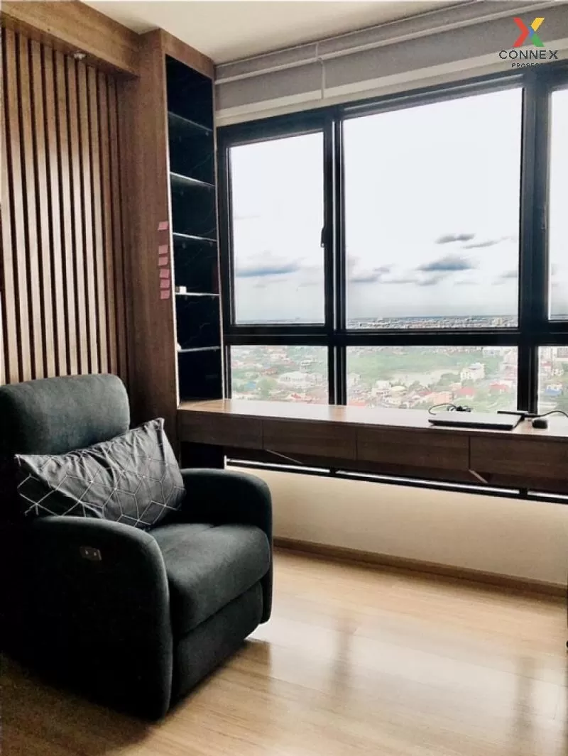 FOR RENT condo , The Base Chaengwattana , high floor , Khlong Klu 2