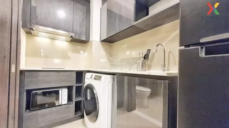 FOR SALE condo , XT Huaikhwang , MRT-Huai Khwang , Huai Khwang , 