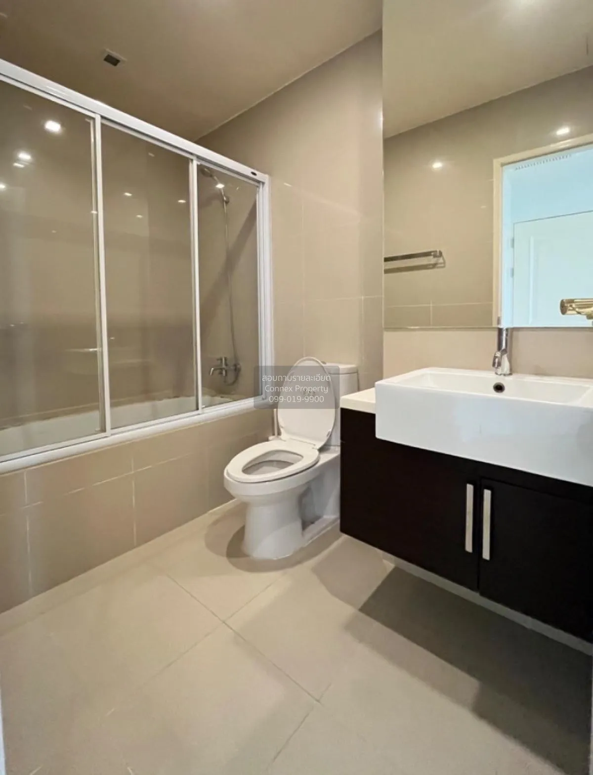 ขายคอนโด  โนเบิล รีเฟลกซ์ BTS-อารีย์ สามเสนใน เขต พญาไท กรุงเทพ C 3