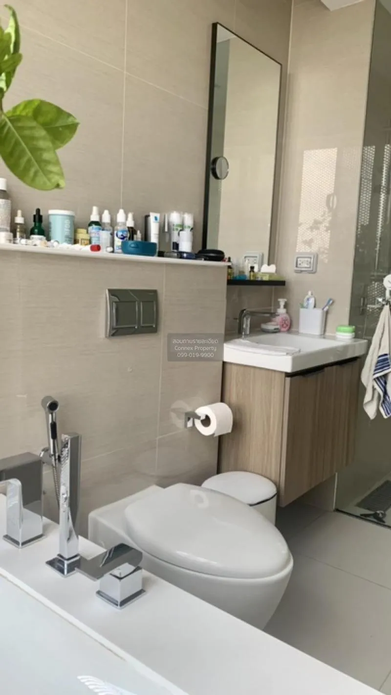 FOR SALE condo , CIRCLE SUKHUMVIT 31 , BTS-Asok , Khlong Tan Nuea