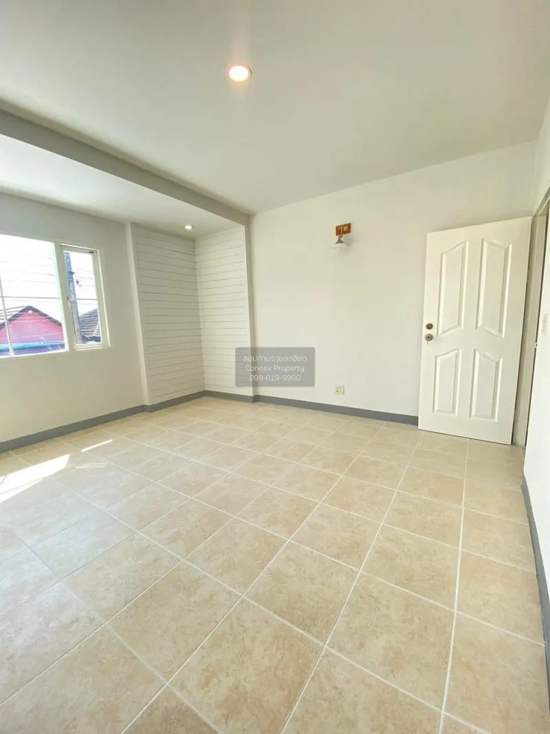 FOR SALE townhome , Baan Thien Thong 2 , Khlong Sip Song , Nong C