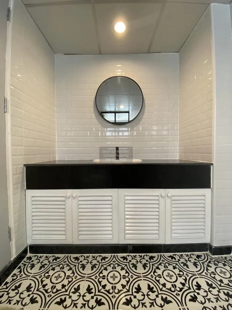 FOR RENT condo , Brighton Place  , MRT-Phetchaburi , Huai Khwang 