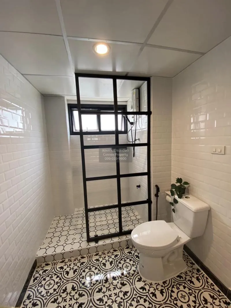 FOR RENT condo , Brighton Place  , MRT-Phetchaburi , Huai Khwang 