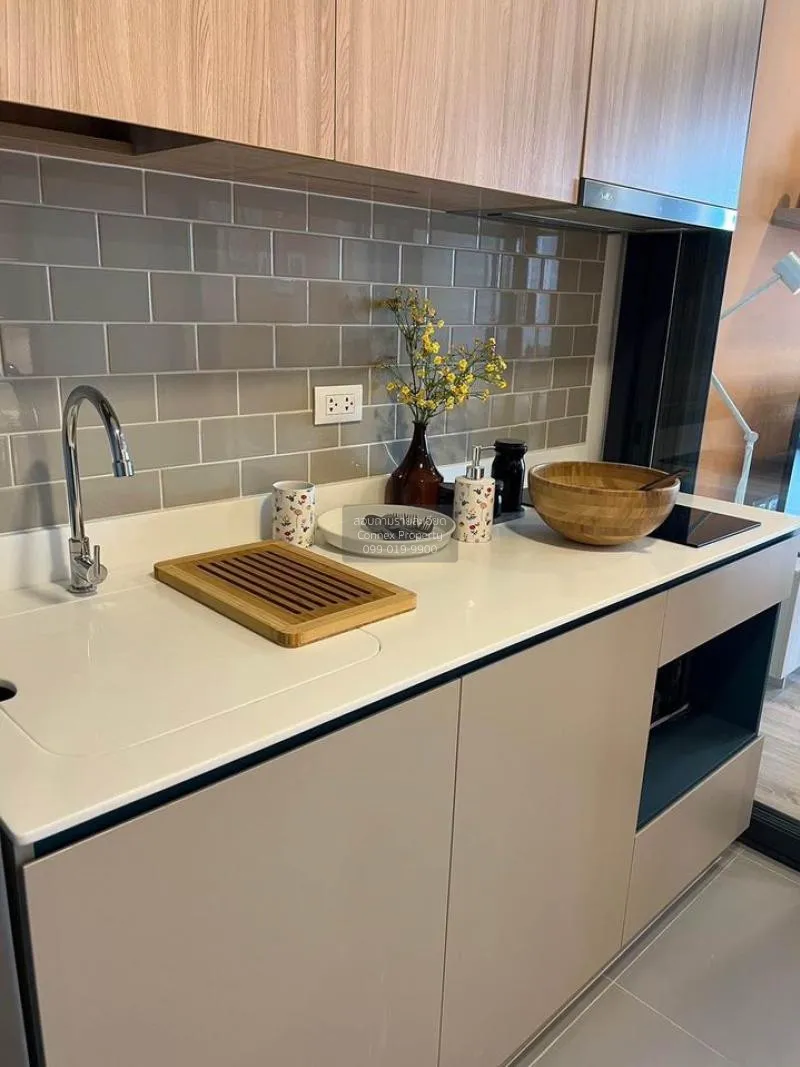 FOR RENT condo , XT Phayathai , high floor , BTS-Phaya Thai , Tha