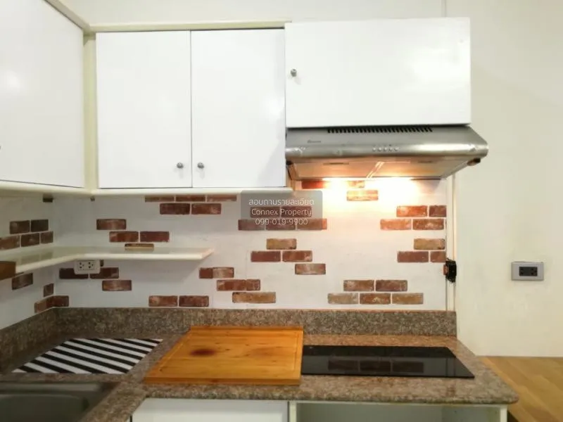 FOR RENT condo , Supalai Place Sukhumvit 39 , BTS-Phrom Phong , K