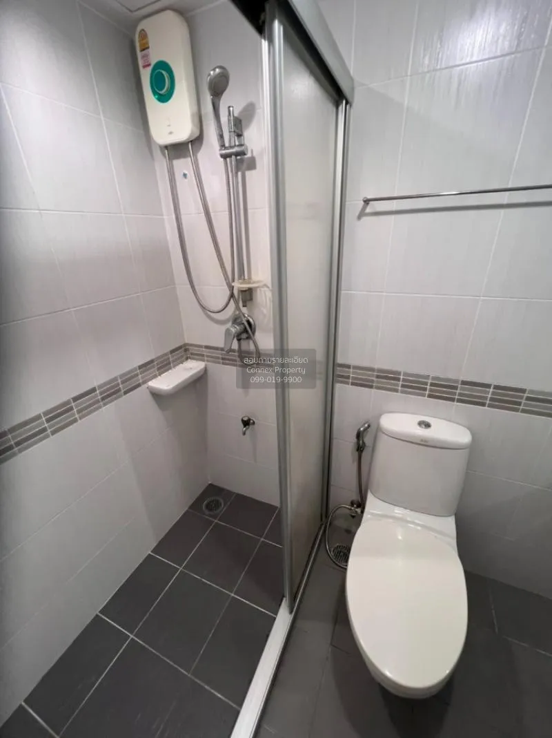 เช่าคอนโด  ลุมพินี เพลส ศรีนครินทร์ - หัวหมาก สเตชัน ชั้นสูง ARL-