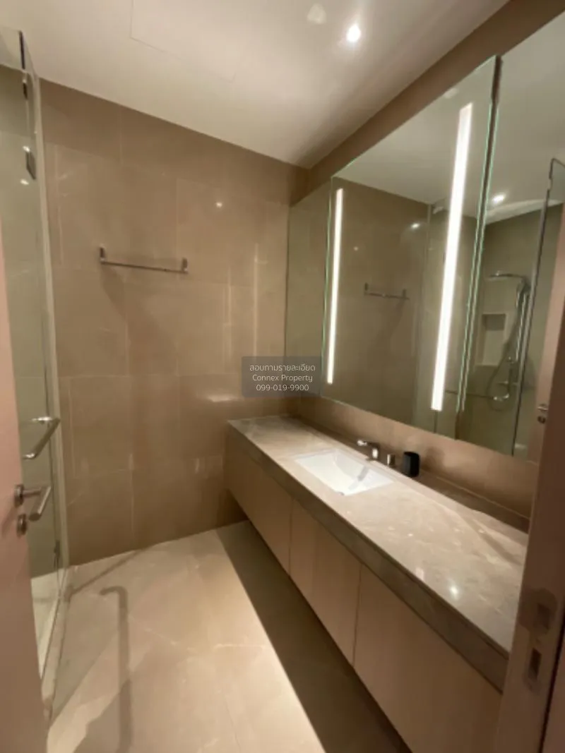 FOR SALE condo , Magnolias Waterfront Residences , Khlong Ton Sai