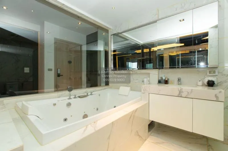 ขายคอนโด  เอช คิว ทองหล่อ ดูเพล็กซ์ BTS-ทองหล่อ คลองตันเหนือ เขต 