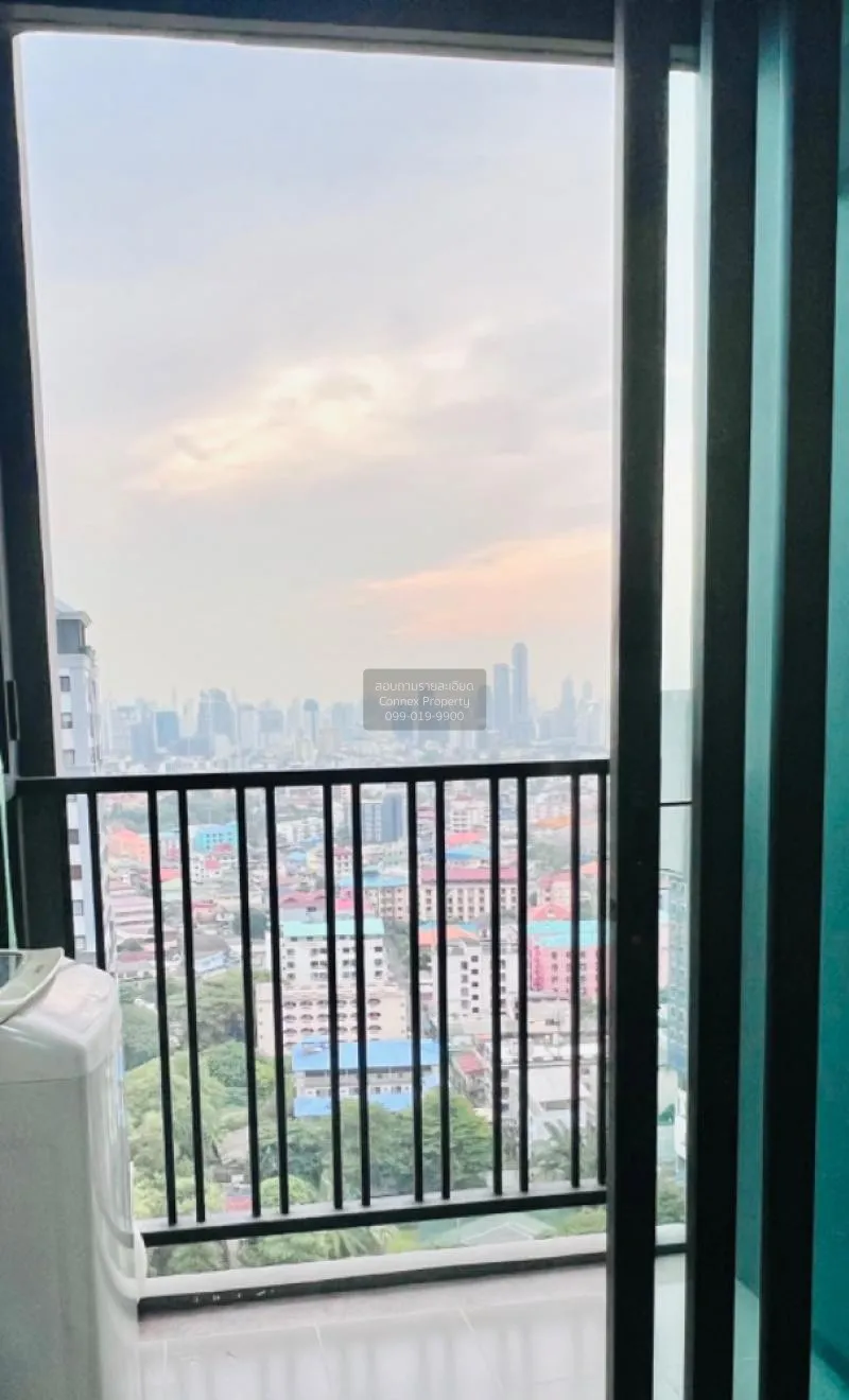 FOR RENT condo , The Base Park East Sukhumvit 77 , high floor , B