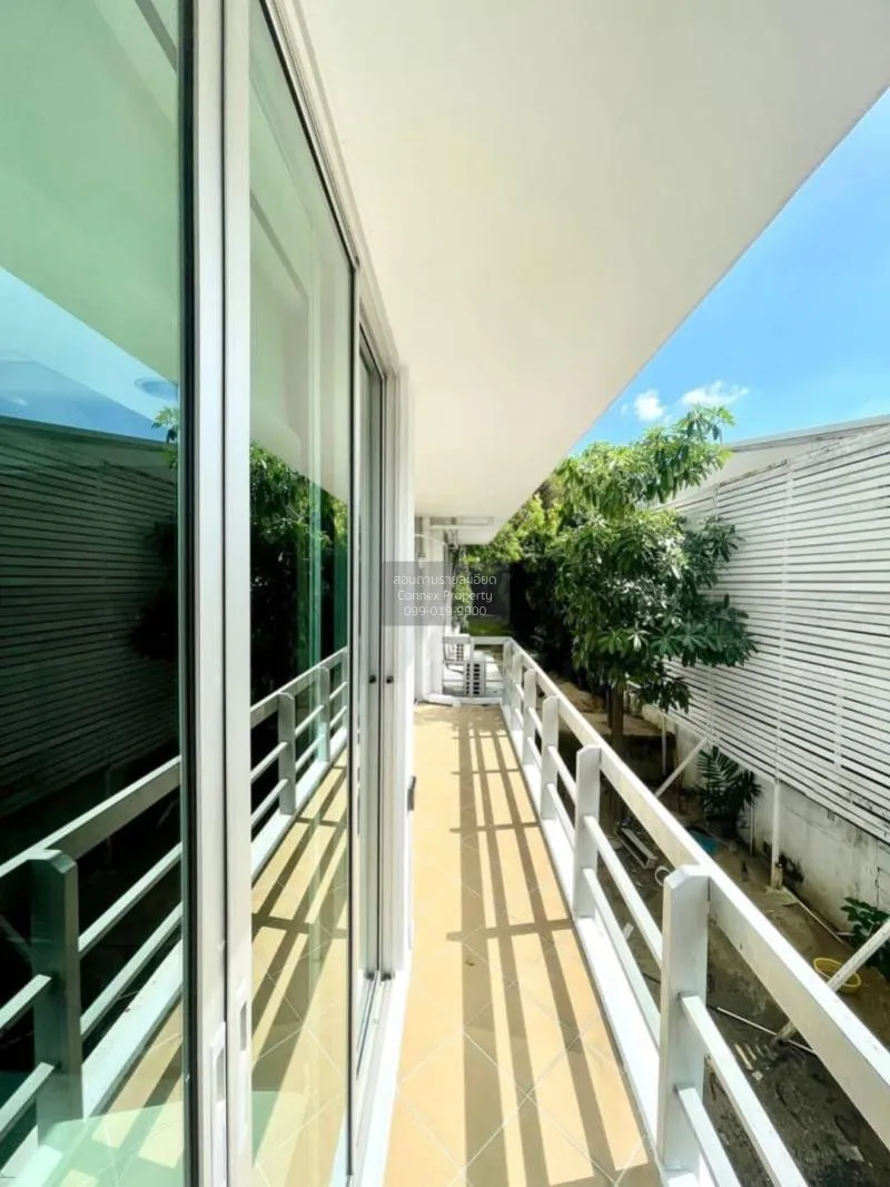 เช่าคอนโด  เดอะ วอเตอร์ฟอร์ด สุขุมวิท 50 ห้องมุม รีโนเวทใหม่ BTS-