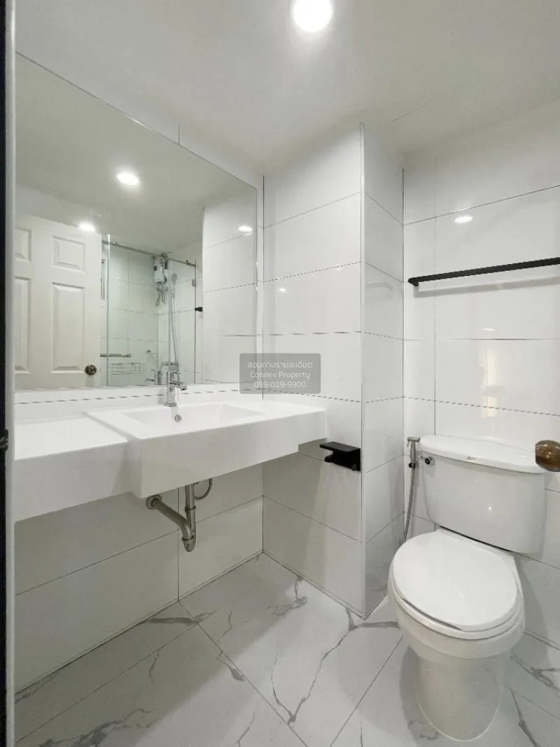 FOR RENT condo , Lumpini Ville Cultural Center , newly renovated 