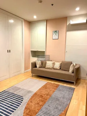 FOR RENT condo , Baan Sathorn Chaopraya , high floor , river view , BTS-Krung Thon Buri , Khlong Ton Sai , Khlong San , Bangkok , CX-77119