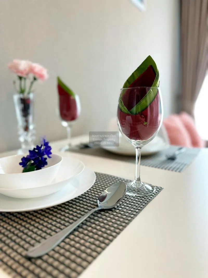 FOR RENT condo , Metro Luxe Riverfront Rattanathibet , MRT-Sai Ma