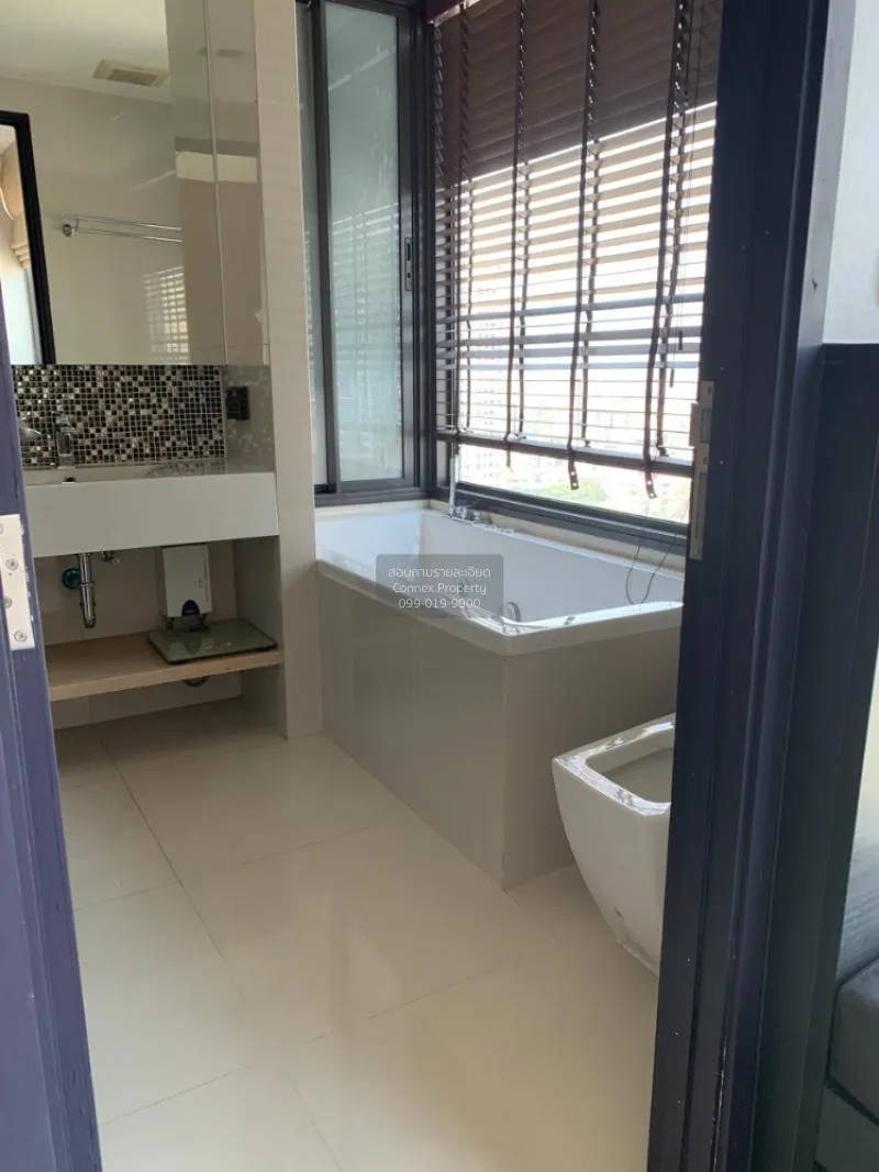 FOR SALE condo , RHYTHM Sukhumvit 44/1 , BTS-Phra Khanong , Phra 