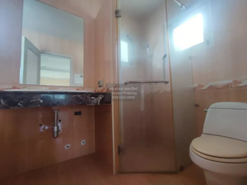 FOR SALE detached house ,  Ban Fa Green Park Royal Thon Buri Rom 