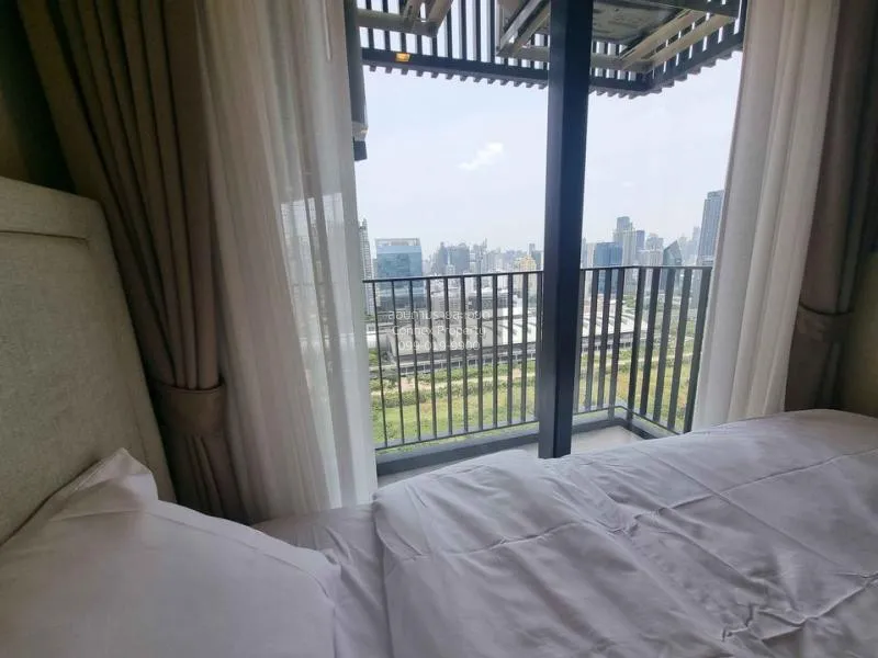 เช่าคอนโด  ไลฟ์ อโศก ไฮป์ พระราม 9 MRT-พระราม 9 มักกะสัน เขต ราชเ