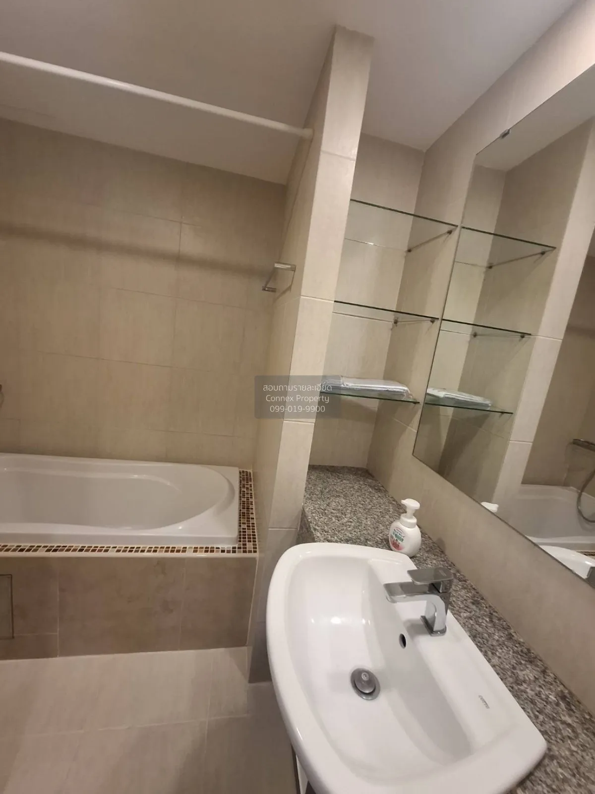FOR RENT condo , The Clover Thonglor , BTS-Thong Lo , Khlong Tan 