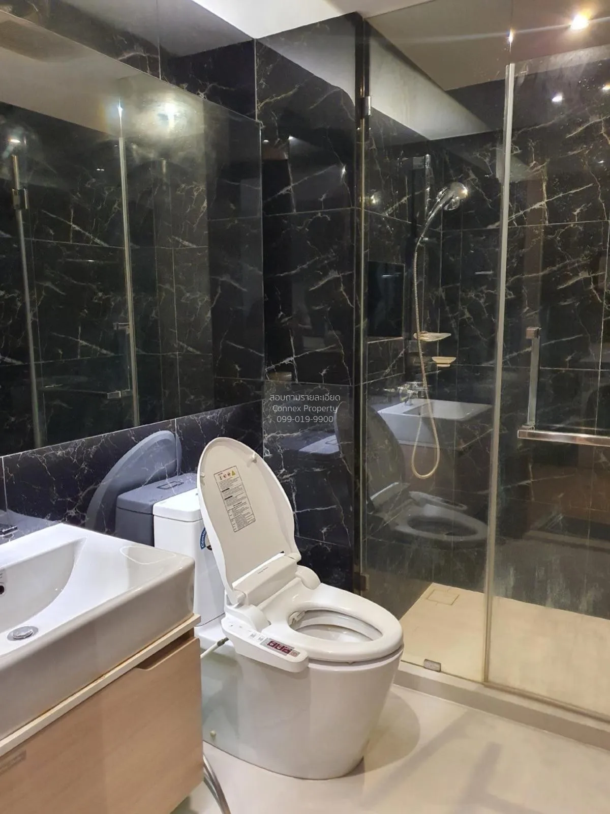 FOR SALE condo , Altitude Samyan - Silom , MRT-Sam Yan , Si Phray