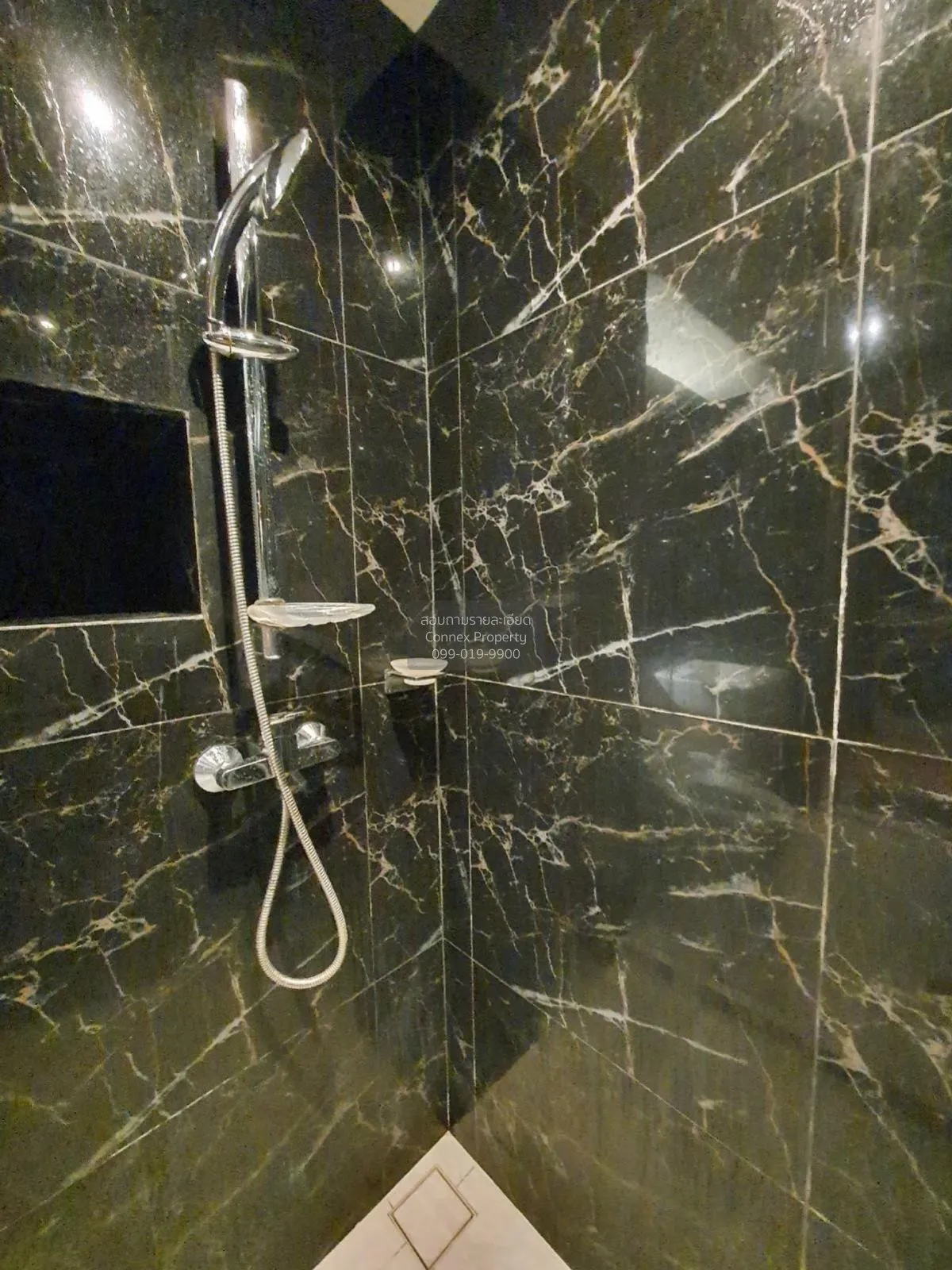 FOR SALE condo , Altitude Samyan - Silom , MRT-Sam Yan , Si Phray