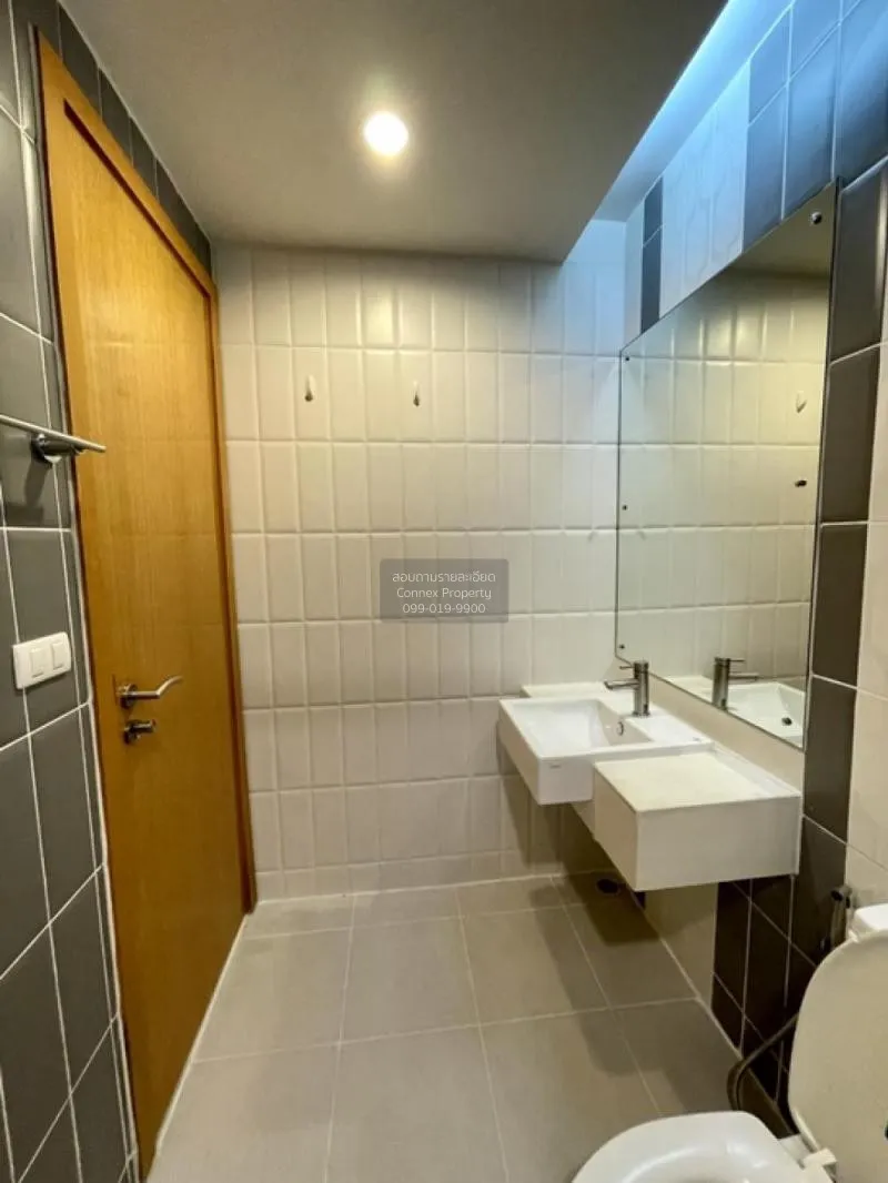 FOR SALE condo , Circle Condominium , MRT-Phetchaburi , Thanon Ph