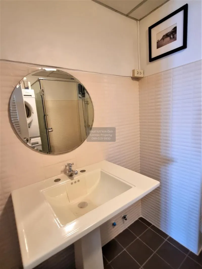 FOR RENT condo , Silom Suite , BTS-Saint Louis , Silom , Bang Rak