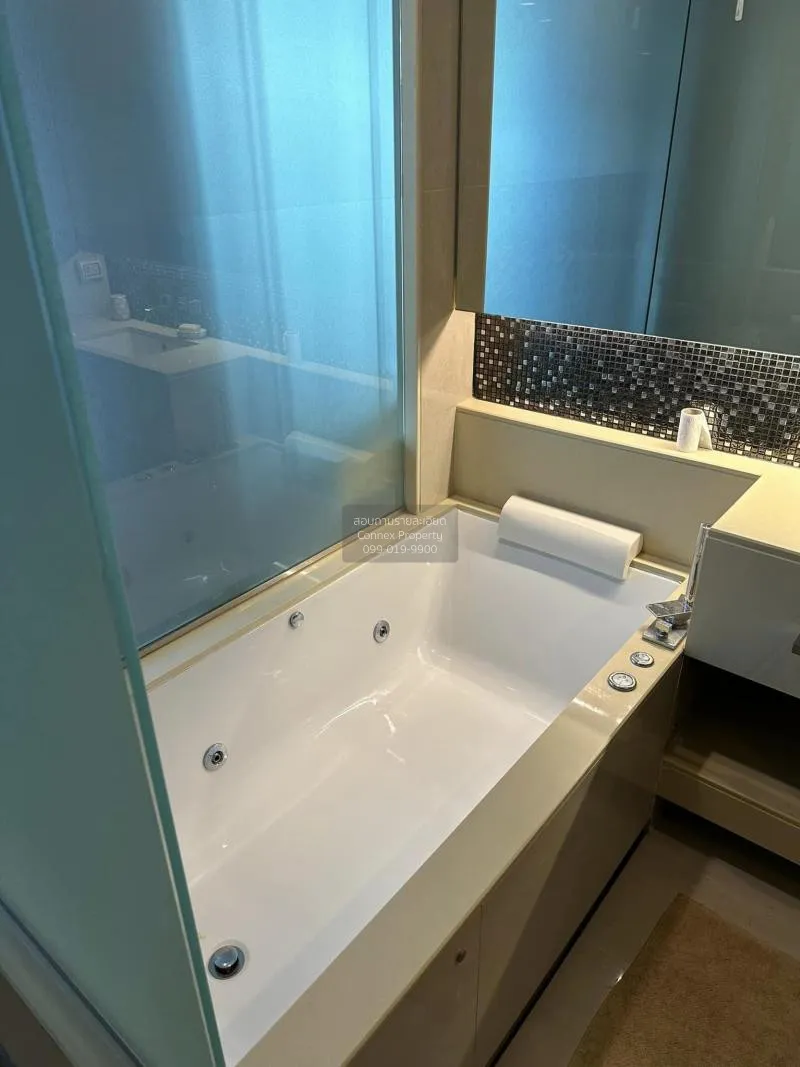 FOR RENT condo , The Address Asoke , high floor , MRT-Phetchaburi