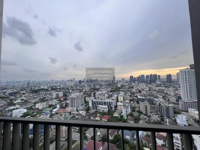 FOR RENT condo , Chapter One Midtown Ladprao 24 , corner unit , B