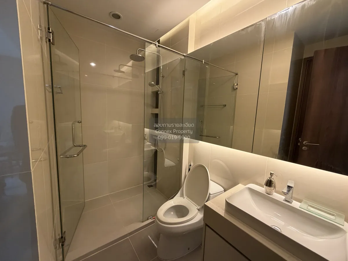 FOR RENT condo , Menam Residences , BTS-Saphan Taksin , Wat Phray