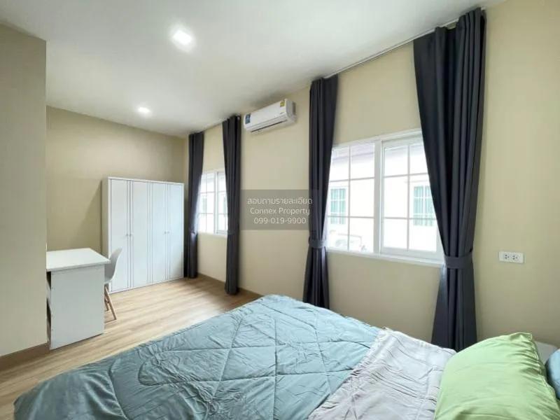 เช่าทาวน์โฮม  โกลเด้น ทาวน์ ฟิวเจอร์-รังสิต ประชาธิปัตย์ ธัญบุรี 