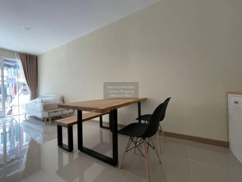 เช่าทาวน์โฮม  โกลเด้น ทาวน์ ฟิวเจอร์-รังสิต ประชาธิปัตย์ ธัญบุรี 