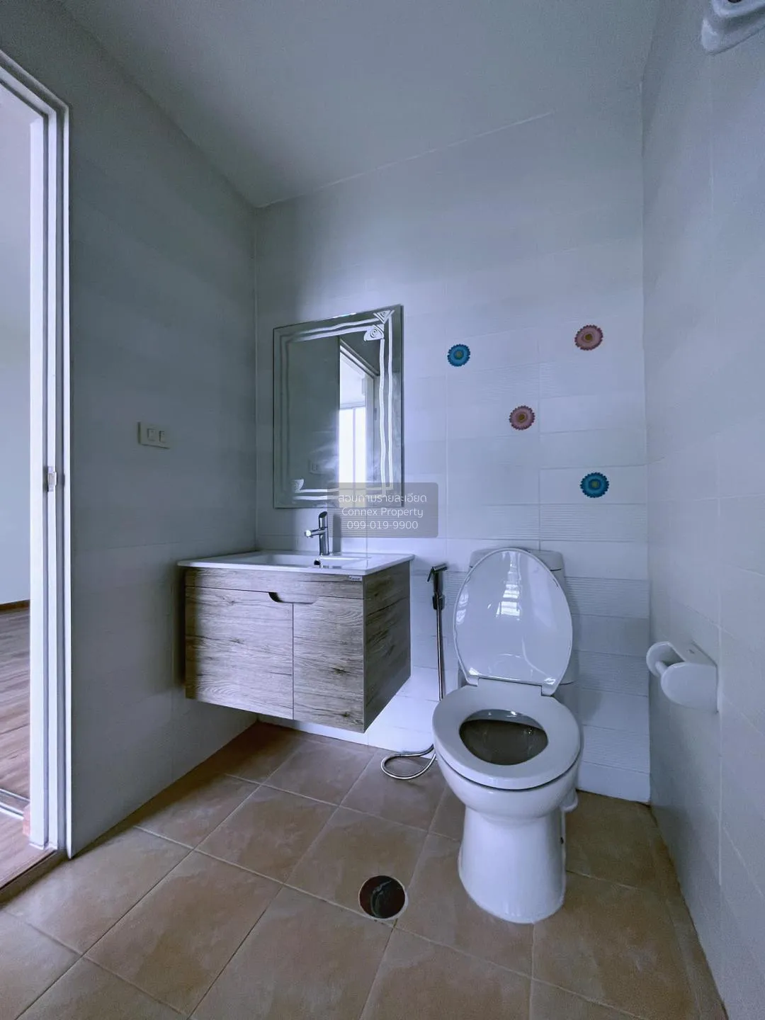 ขายคอนโด  ดิ ไอริส พระราม9 - ศรีนครินทร์ สวนหลวง เขต สวนหลวง กรุง