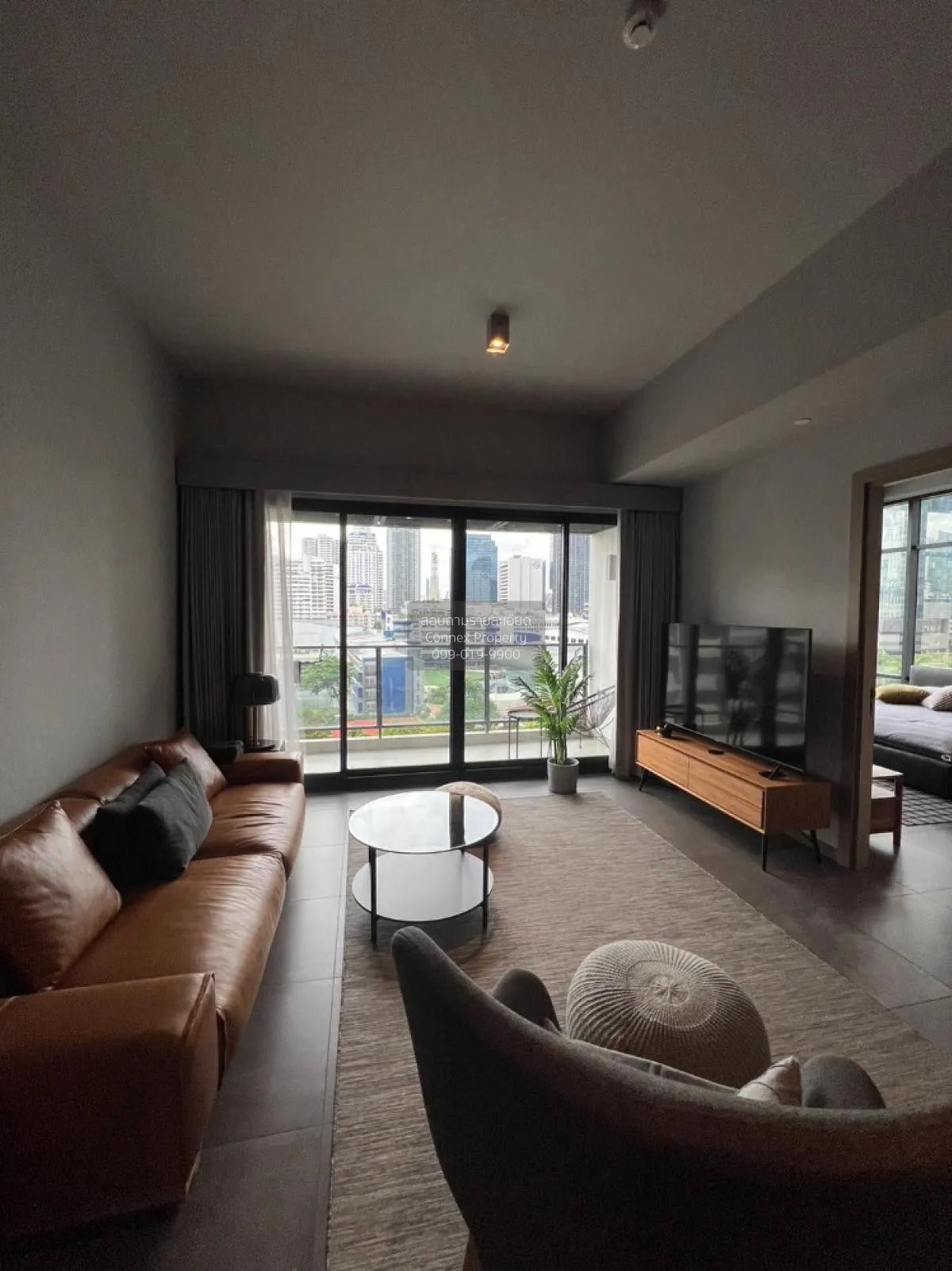 FOR RENT condo , The Lofts Asoke , MRT-Phetchaburi , Khlong Toei  2