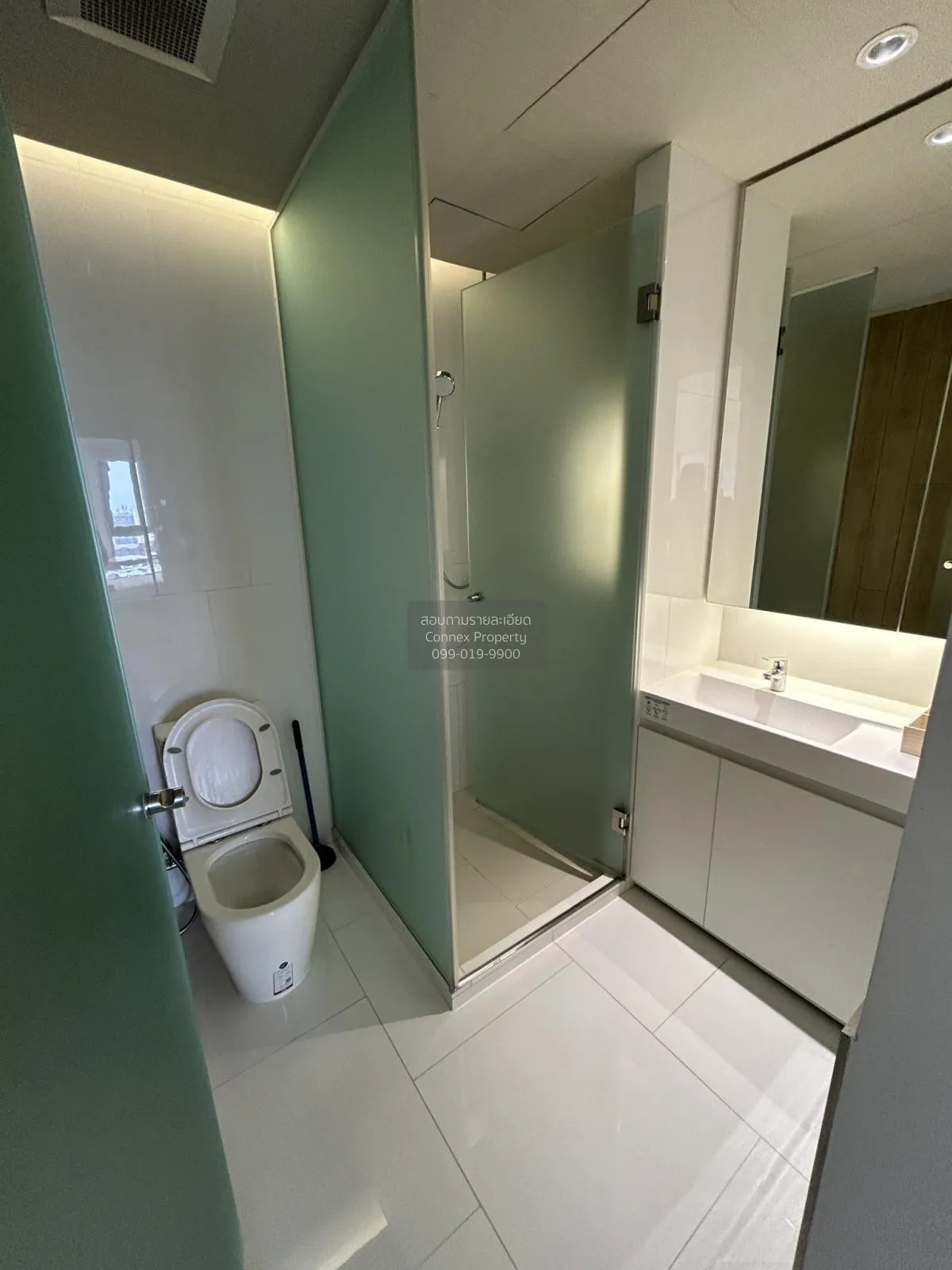 FOR SALE condo , Triple Y Residence , MRT-Sam Yan , Wang Mai , Pa