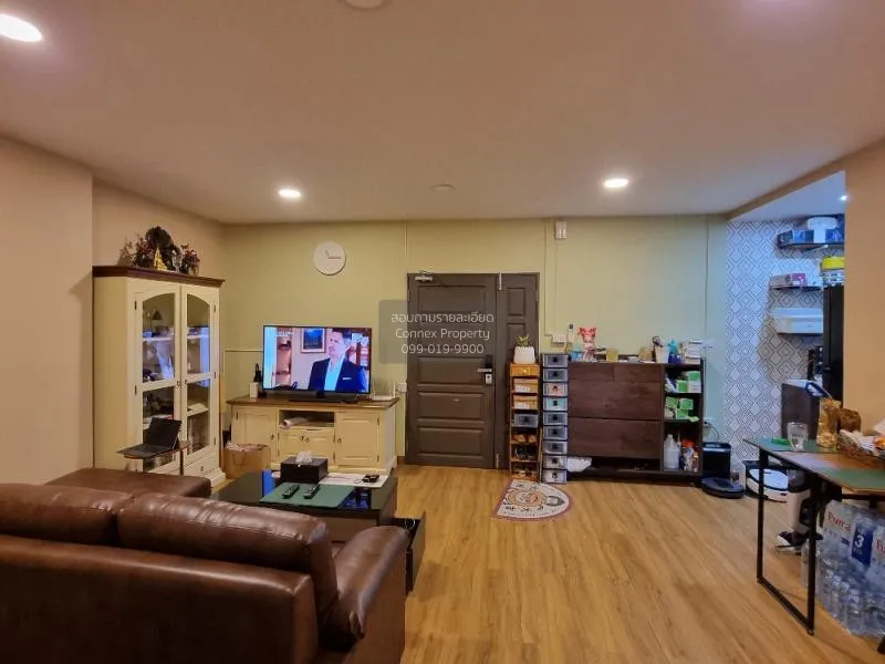 FOR SALE condo , Country Complex , BTS-Bang Na , Phra Khanong , B 1