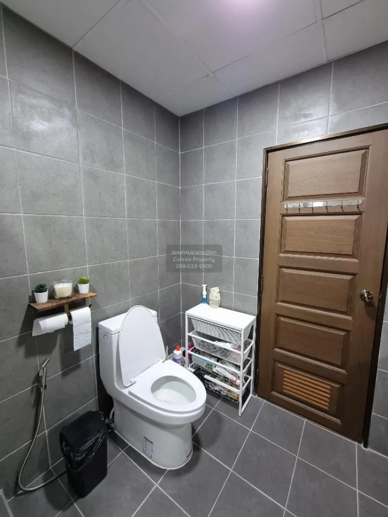 FOR SALE condo , Country Complex , BTS-Bang Na , Phra Khanong , B