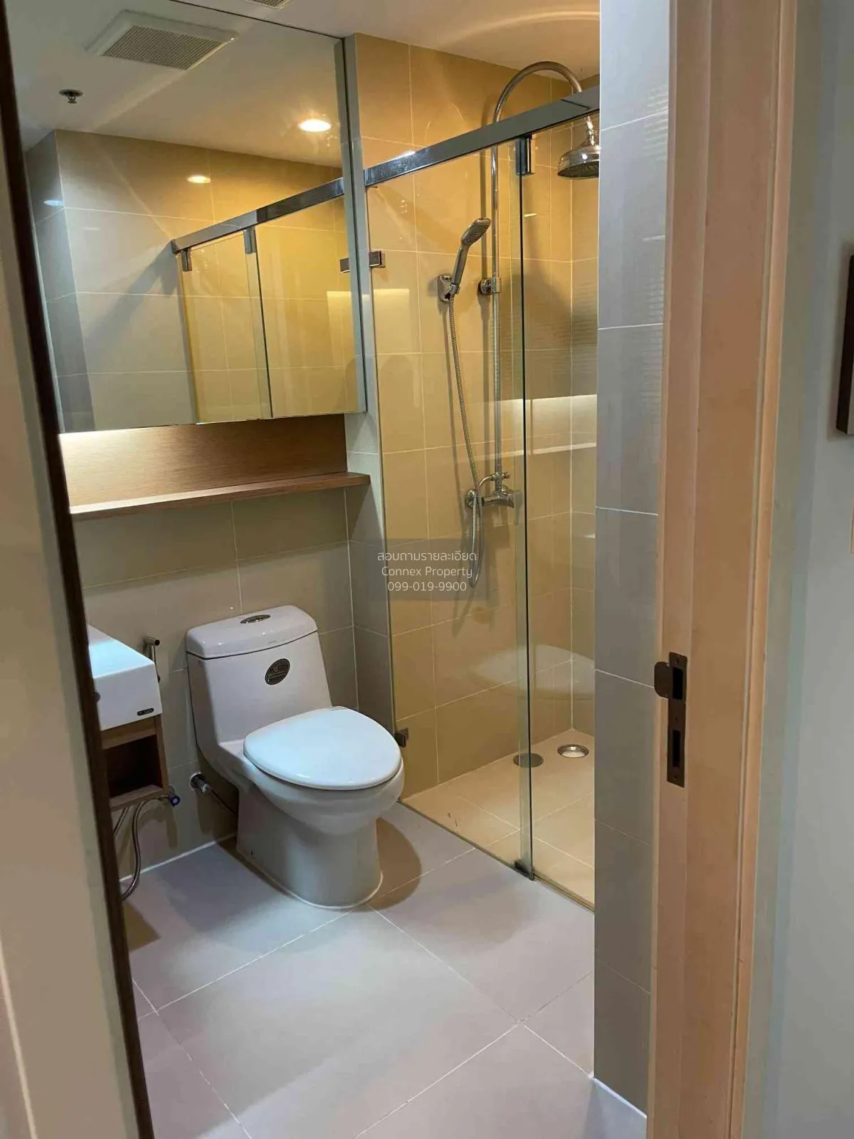 FOR SALE condo , 15 Sukhumvit Residences , BTS-Nana , Khlong Toei