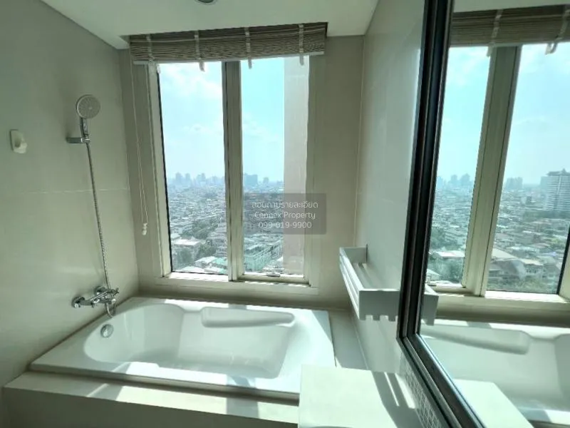 FOR RENT condo , Watermark Chaophraya River , BTS-Krung Thon Buri