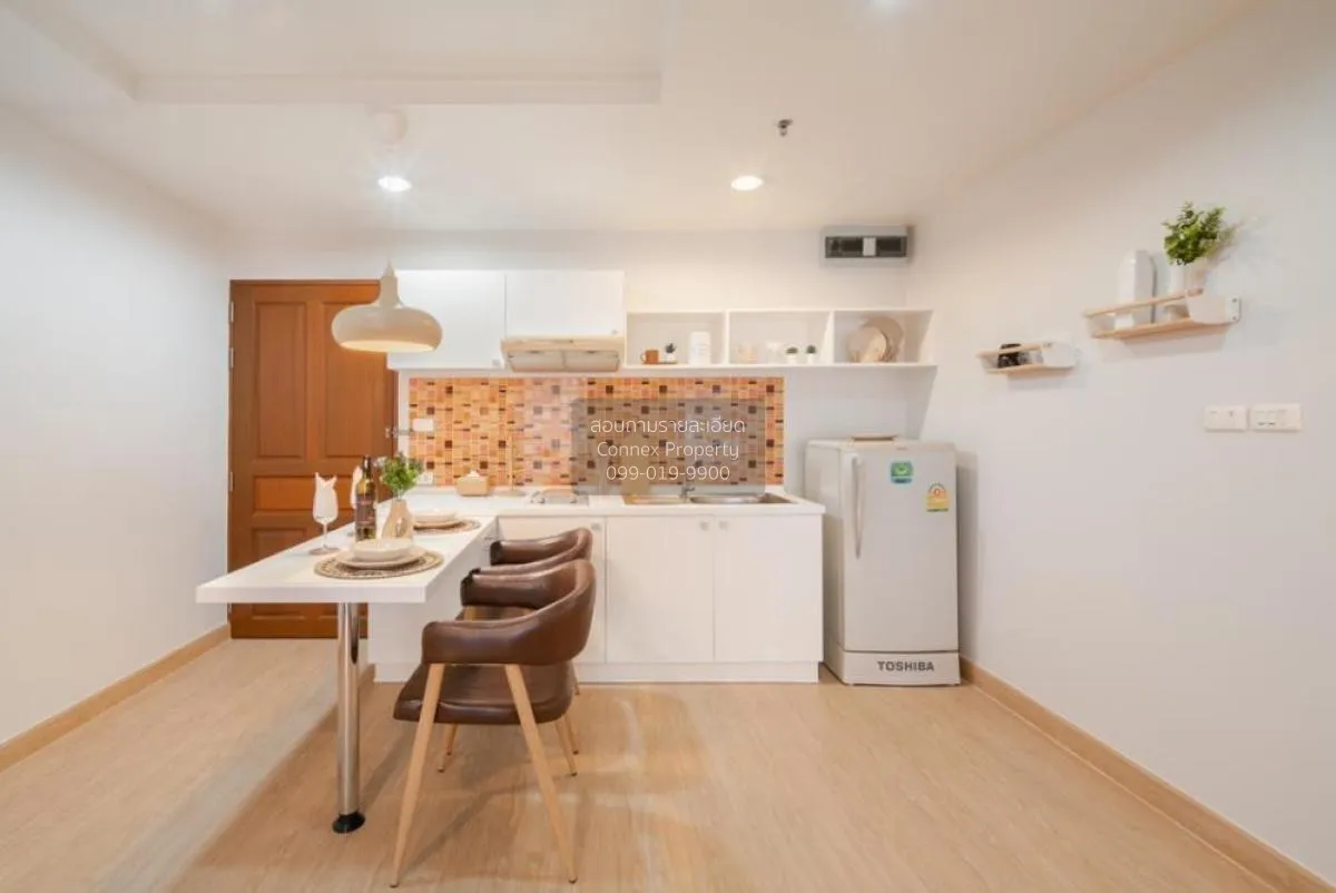 FOR SALE condo , Resorta Yen-Akat , Chong Nonsi , Yannawa , Bangk