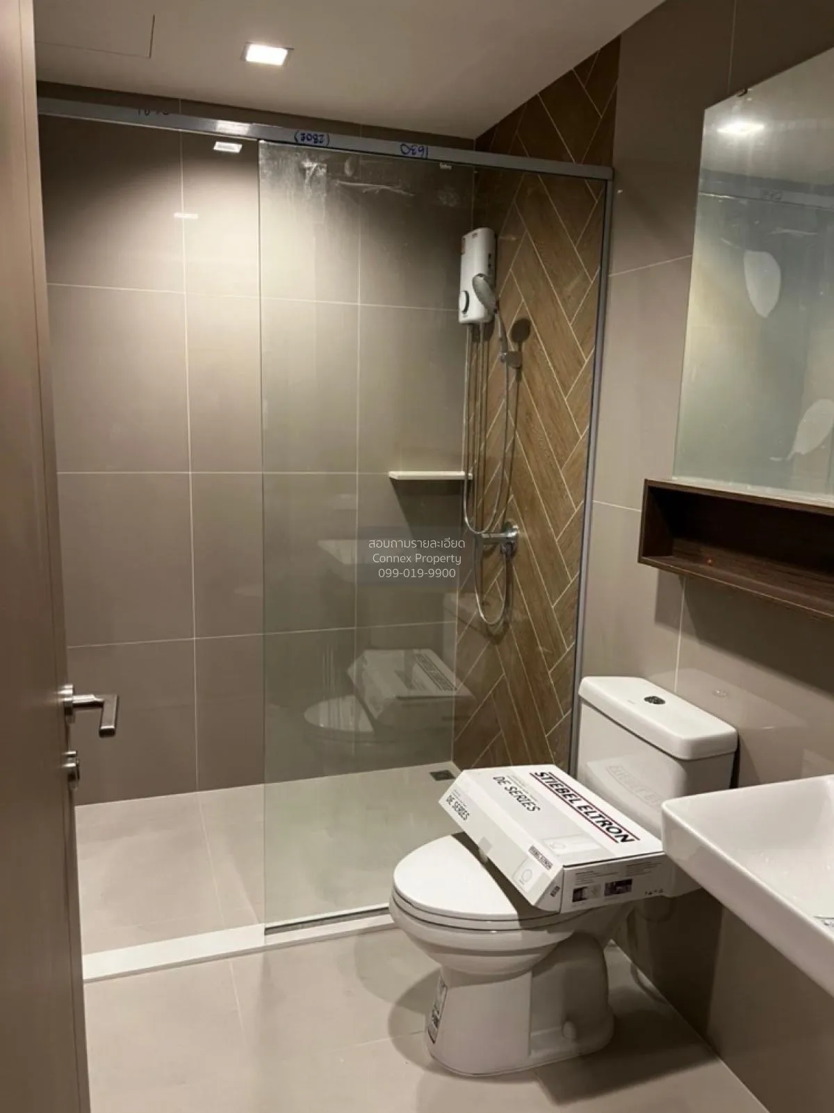 FOR RENT condo , The Line Phahonyothin Park , BTS-Ha Yaek Lat Phr